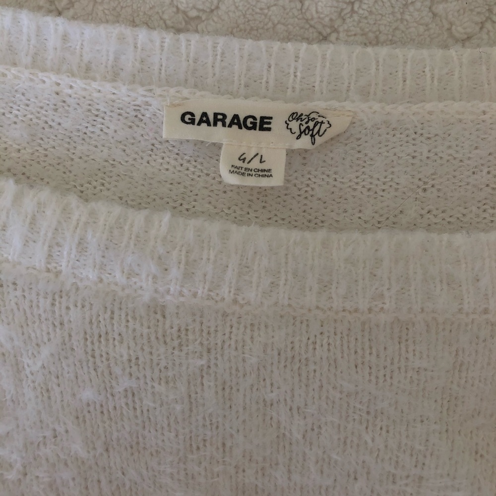 white fuzzy garage simple sweater - Picture 5 of 9